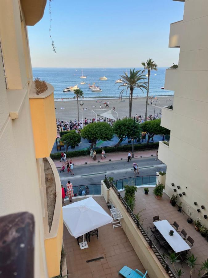 La Rada Beach Estepona Centro Esterno foto